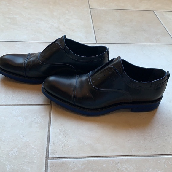 Louis Vuitton Dress Shoes - Picture 3 of 9